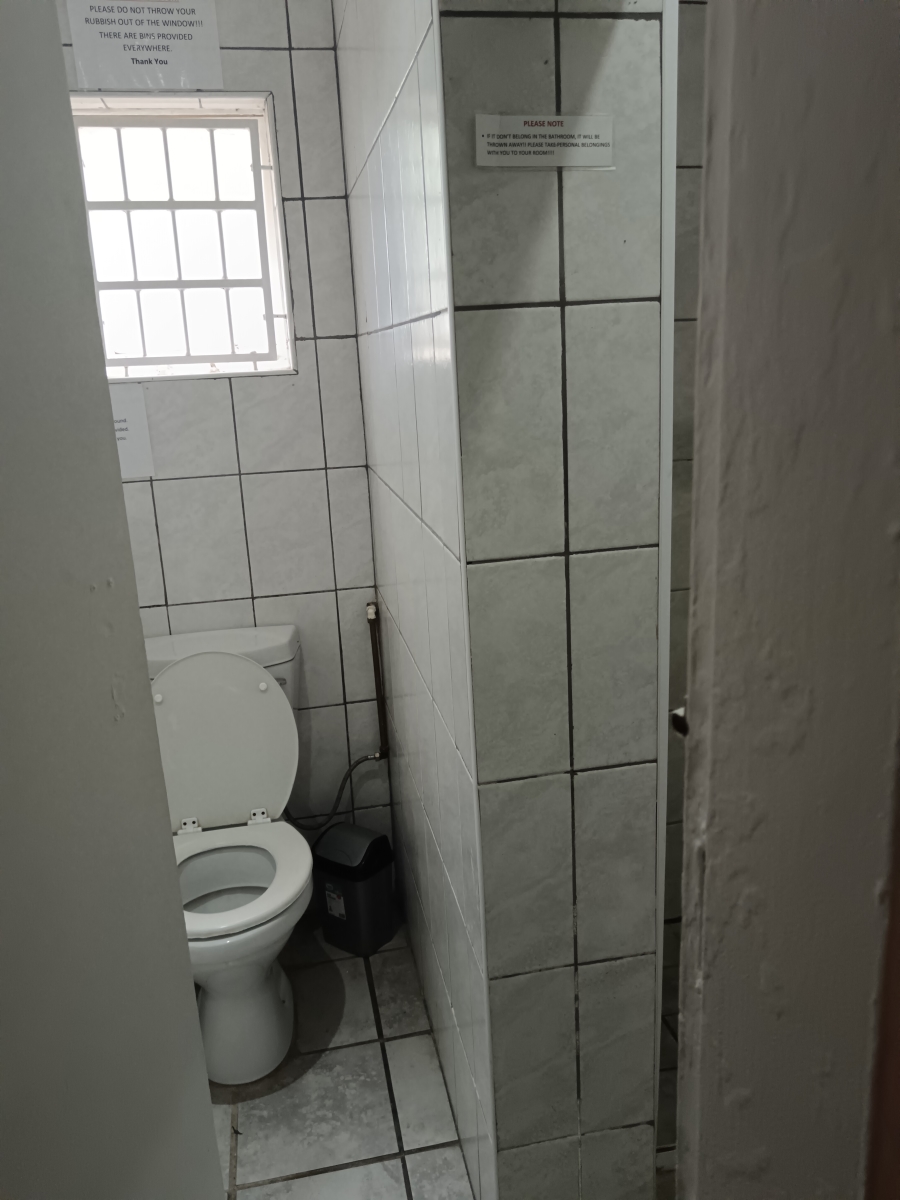 8 Bedroom Property for Sale in Brandwag Free State